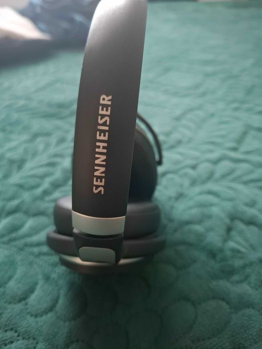 Căști sennheiser