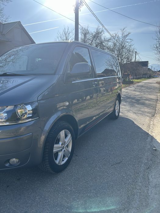 Vând Vw Multivan