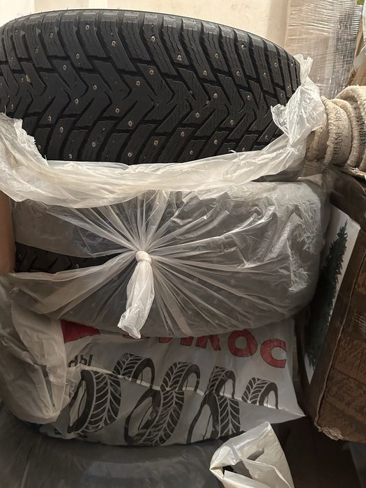 Продам шины Nokian Hakkapeliitta 8 SUV