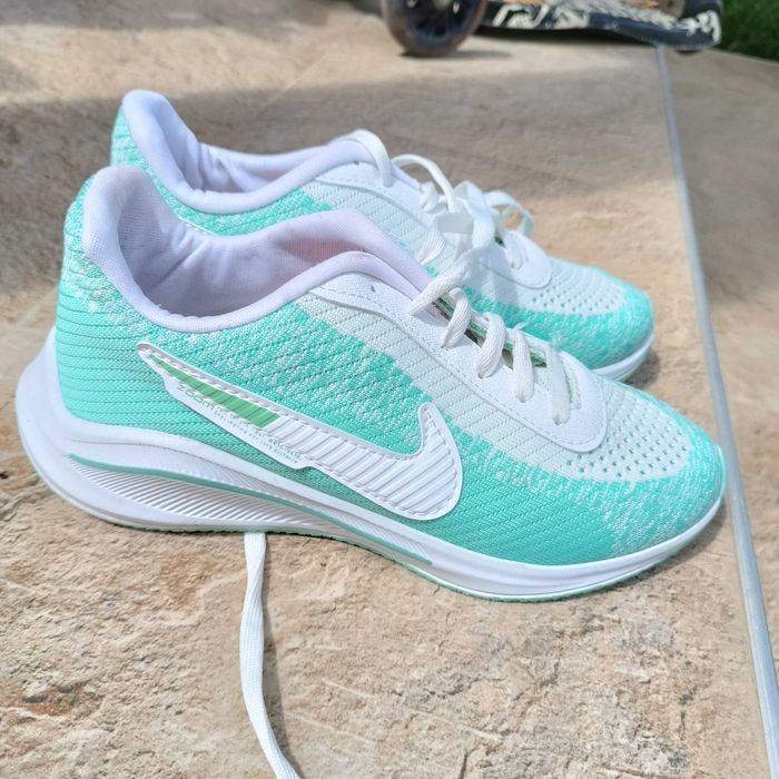 Лот обувки, номер 38