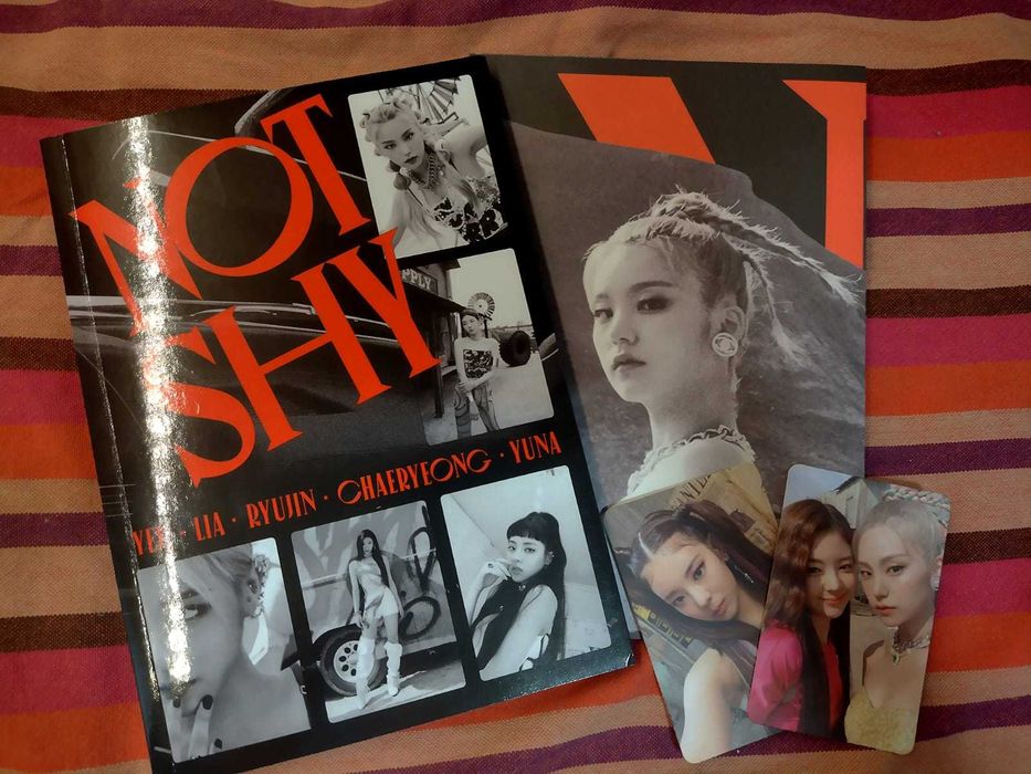 5 Albume KPop, desigilate, in stare foarte buna