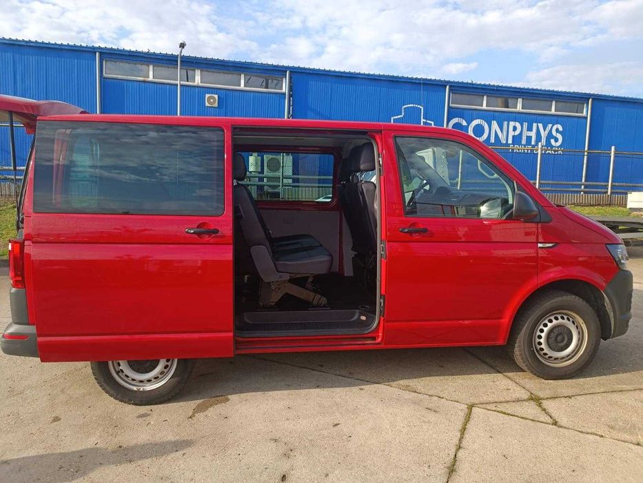 Inchiriez transporter 8+1 nou - dubita transport profesional