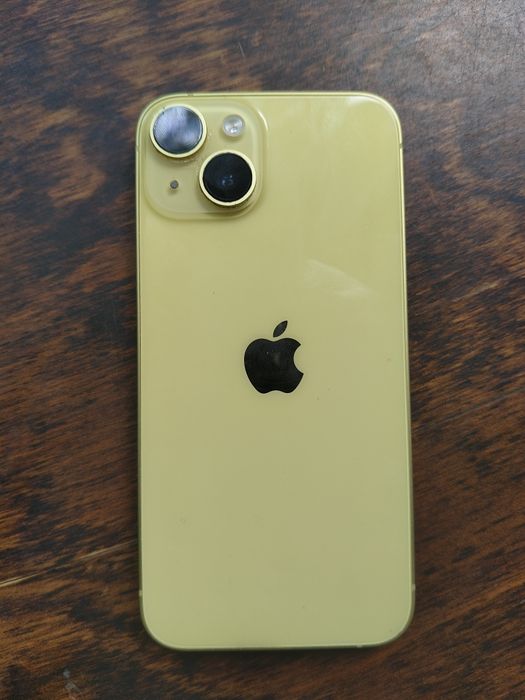 Продам iPhone 14