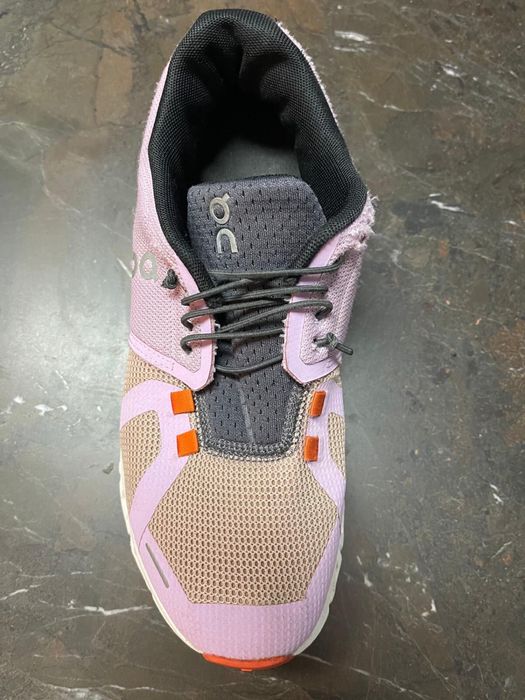 Кроссовки On cloud 5