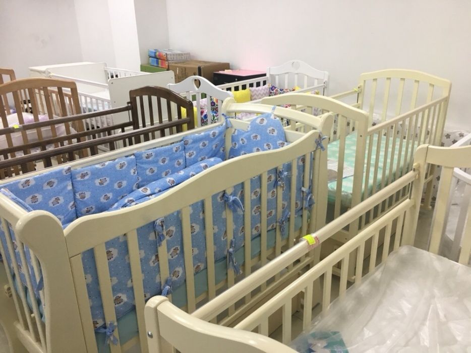 Детские кроватки