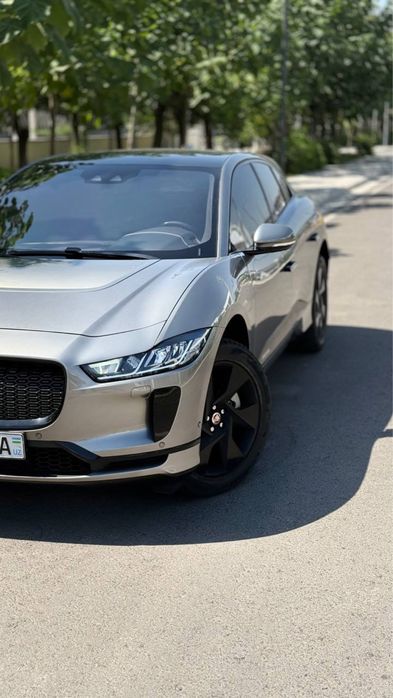 JAGUAR I-PACE EV400S (электромобиль с пробегом 47000км±)