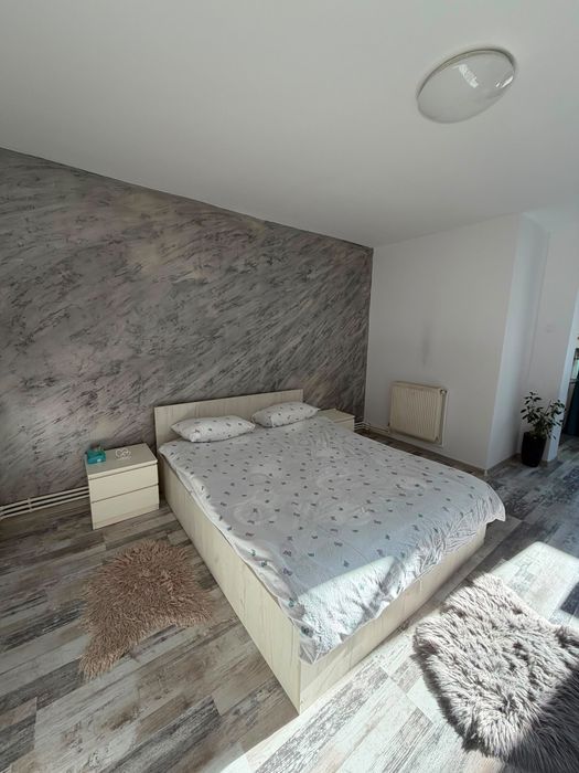 Vand garsoniera 32 mp