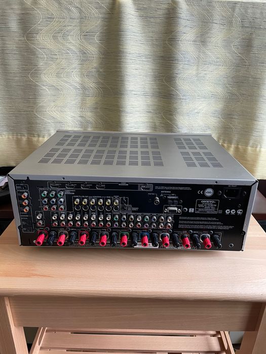 Ресивър Onkyo TX-SR706