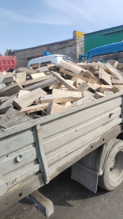 Продаю уголь - дрова доставка Газелью