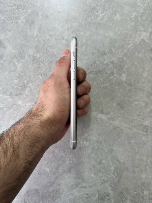 iPhone Xr 64GB White