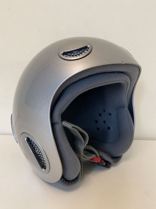 Детска каска за ски