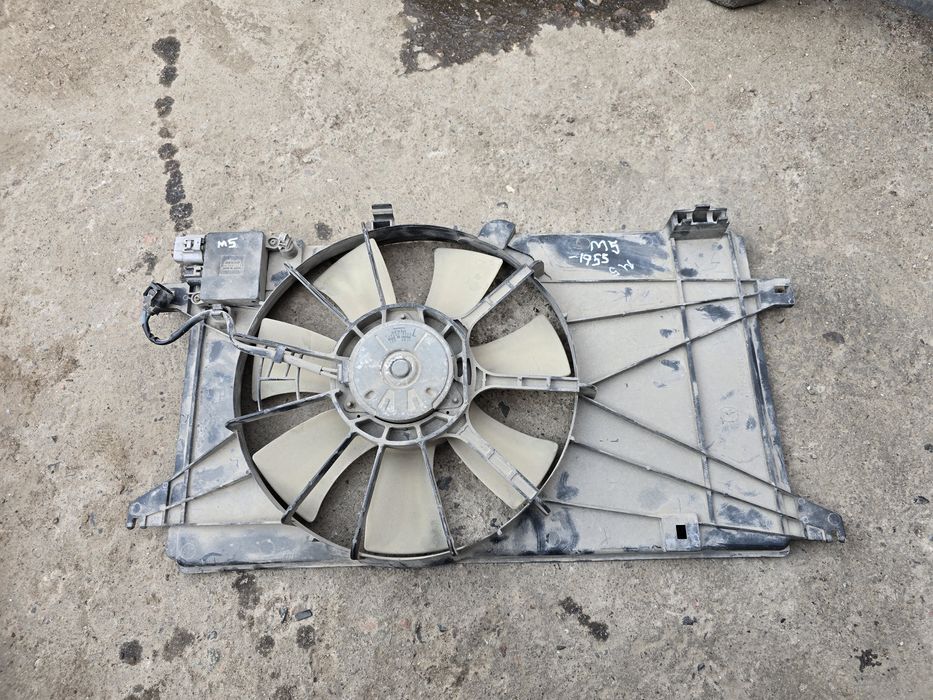 Вентилятор охлаждения Мазда Mazda 5