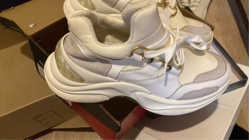 Обувь женская