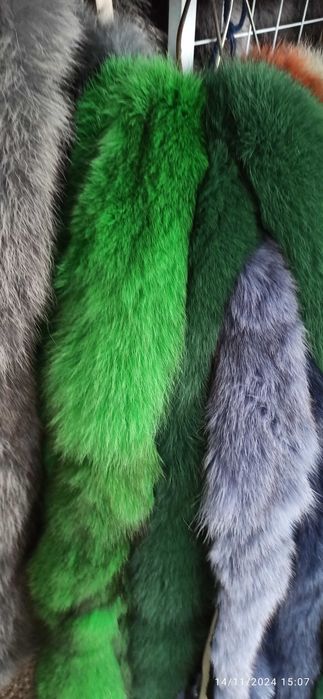 Елегантни дамски естествени  кожи от лисица за яки и качулки!