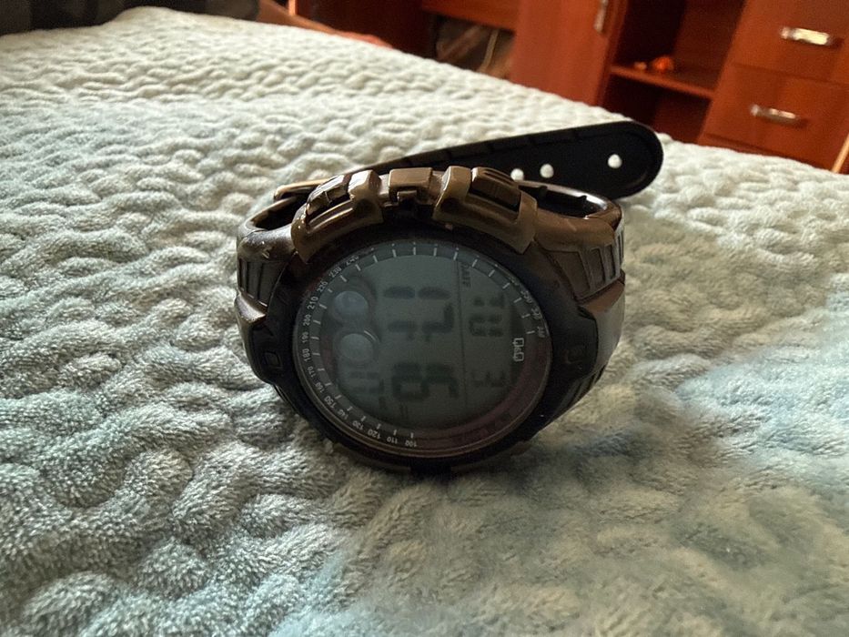 Часы наручные мужские