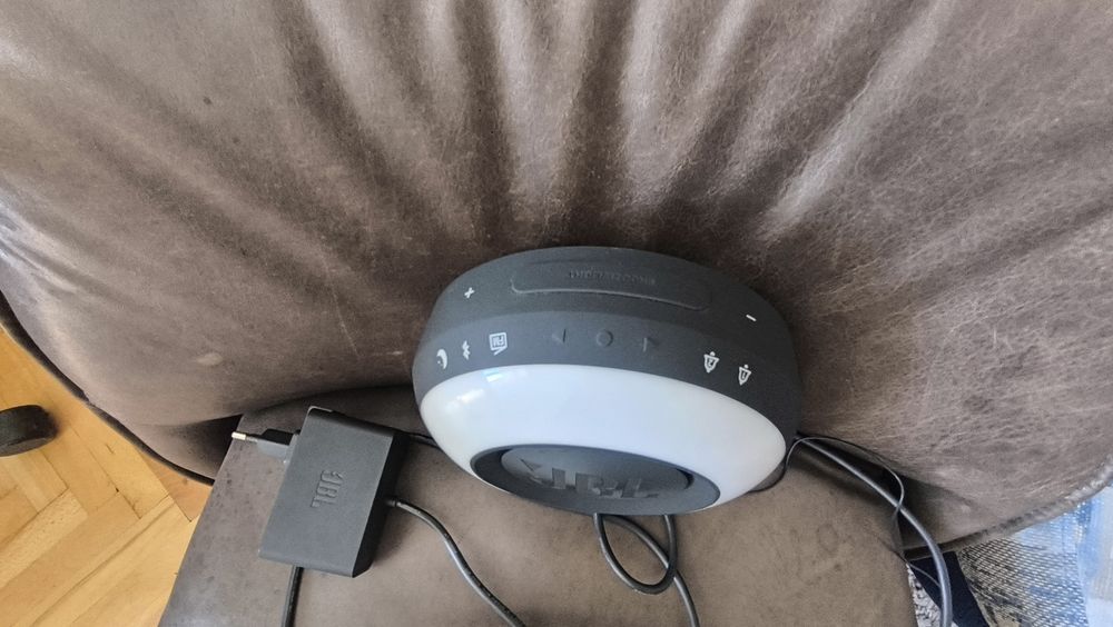 JBL Horizon  - радио часовник, будилник,Bluetooth колонка + нощна лампа (проблем)