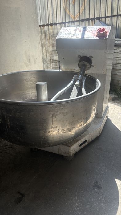 Тестомес 50 кг, продам