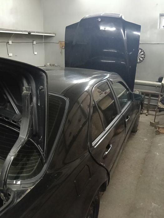 Мерседес с 180.   Контрактный