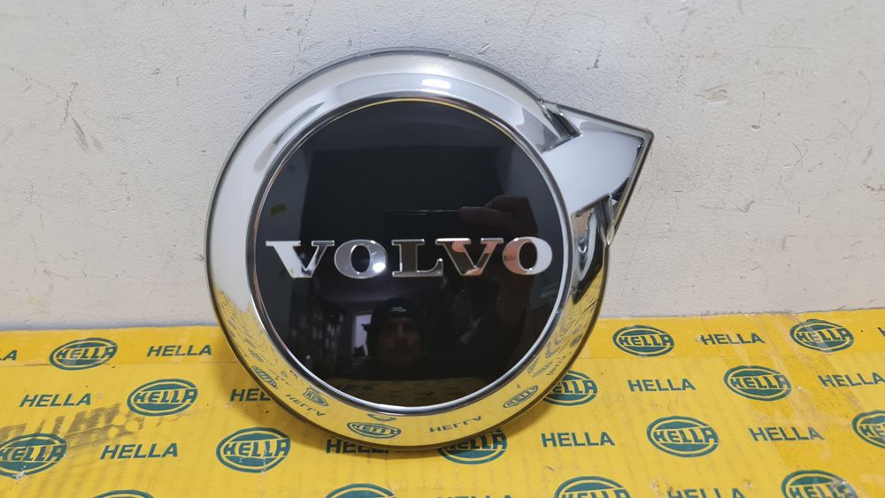 Emblema sigla grila radiator bara radar Volvo S60 V60 V90 XC60 XC90