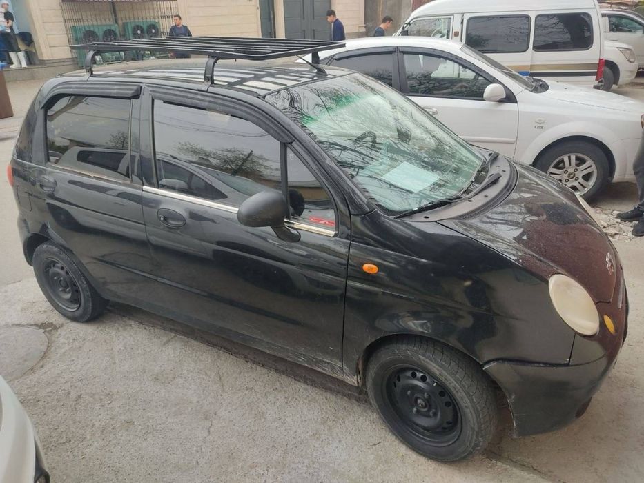 Matiz.кора ранг юриб турган машина