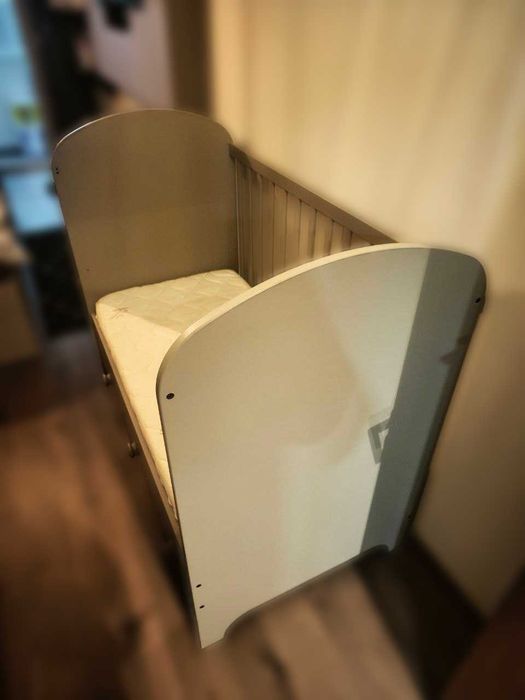 Детско легло IKEA GONATT с 3 чекмеджета + матрак