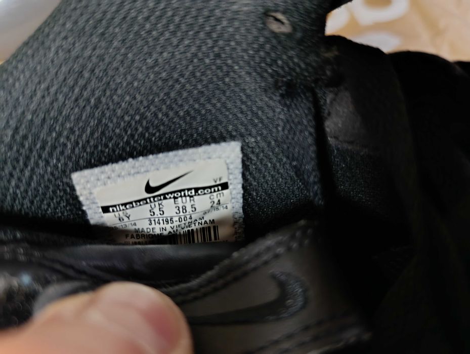 ''Nike Air Force 1 Mid Black''оригинални маратонки 38.5 номер