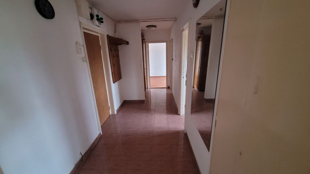 Apartament Birou Spatiu NEMOBILAT de inchiriat 2 camere Brazda