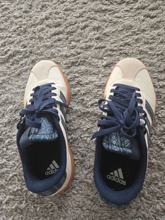 Дамски кецове  adidas