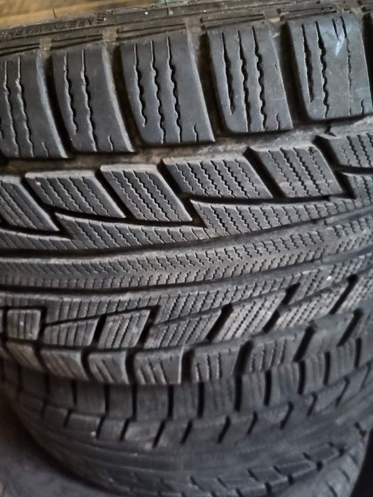 235/40/18. стар дот