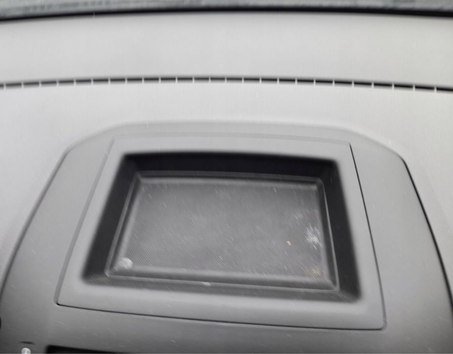 Централна жабка VW Polo 9N3