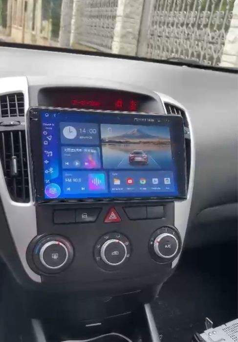 Navigații Auto DEDICATE Multimarcă + Cameră Marșarier & DVR+POLISH FAR