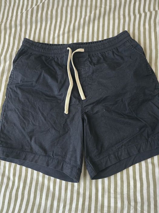 Pantaloni scurti barbati pantaloni de vara din material simplu si moale