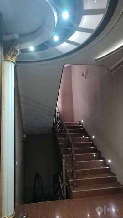 3 этаж 4 сотих 9 хонали уй арендага берилади.