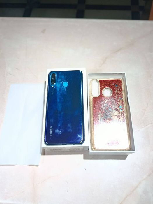 HUAWEI P30 lite sotiladi