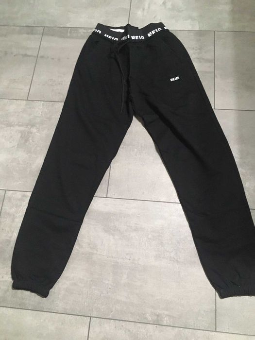 тениска и долнище за 14€