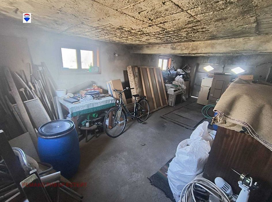 Къща на два етажа за продажба в с. Ряхово