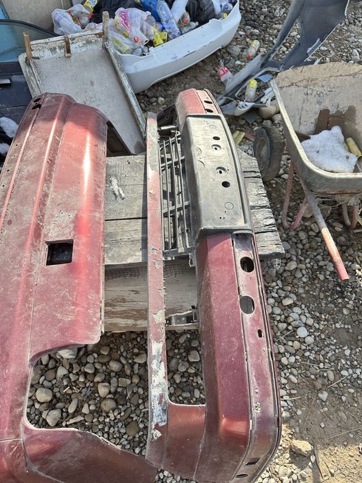 Бапер на бмв е34 перед и зад