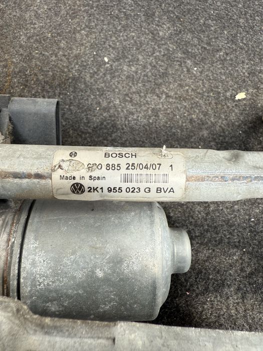 ansamblu stergatoare vw touran an 2008