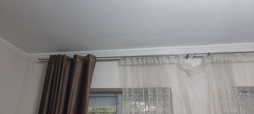 Карниз для штор железо