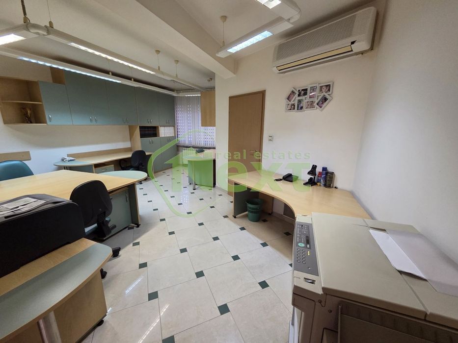 Офис в София-Лозенец площ 109 цена 395000