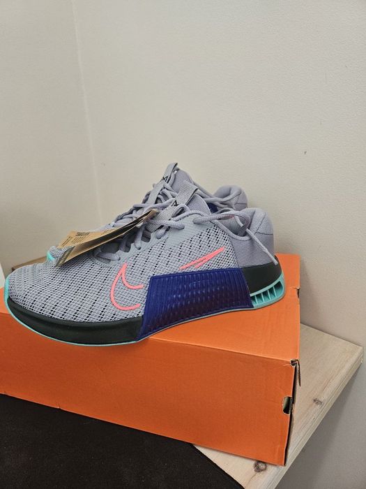 Продам кроссовки Nike Metcon 9
