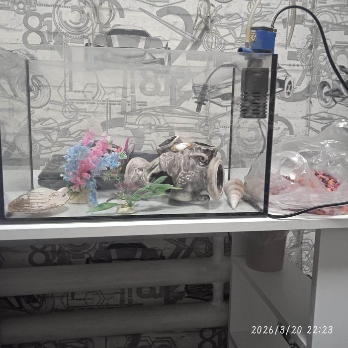 Продам аквариум 15л