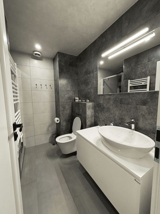 Дава се под наем Тристаен апартамент в Пловдив, Христо Смирненски - 120 кв.м за 999 € - Снимка #10