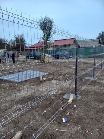 Executam garduri porți imprejmuiri la comanda