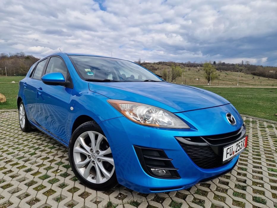 Mazda 3 Mazda 3 An 2009 Motor 1.6 Benzina  Climatronic R.A.R EFECTUAT