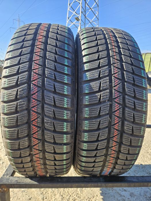 Vând anvelope iarna 195/60r15 195/60r15