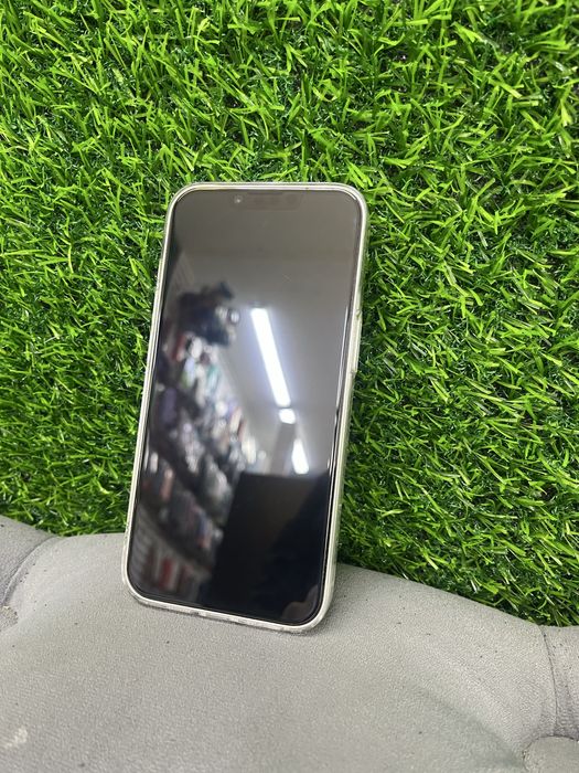 Продам Iphone 14