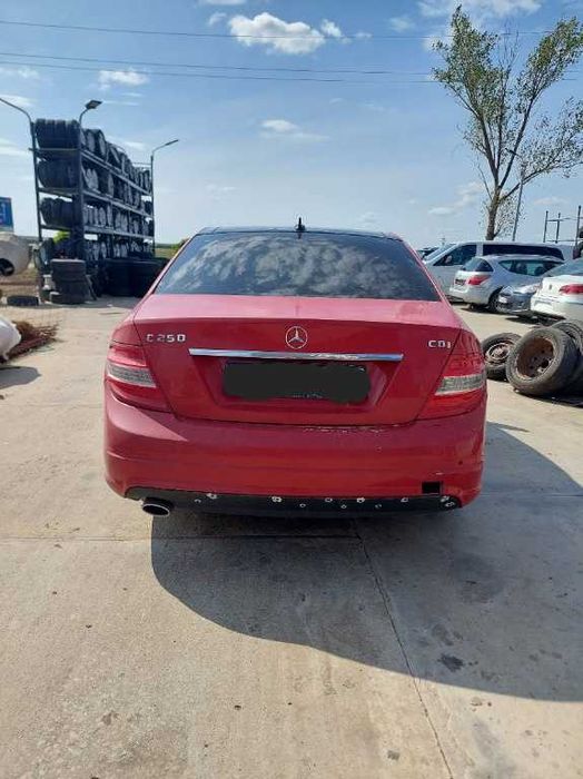 Dezmembram Mercedes C Class W204 2.2 cdi 150 kw An 2011