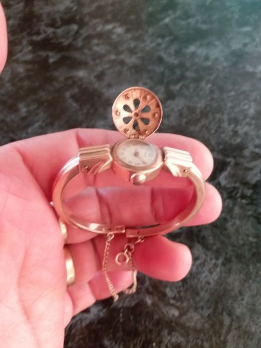 антиквариат  золотые  часы