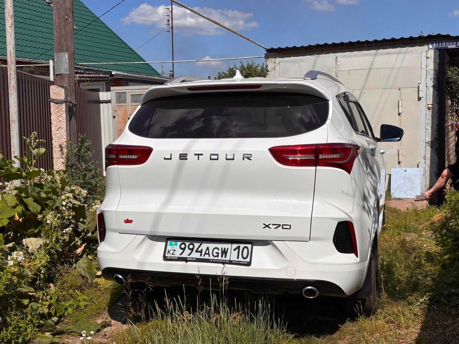 Продам автомобиль Jetour X70